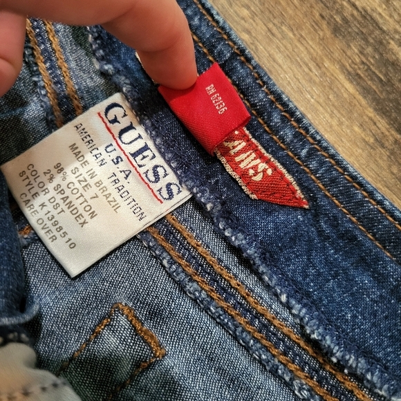 Vintage Y2K Guess Jeans Medium Wash Mini Denim Skirt W/ Lace Closure Size 16-7 - Picture 4 of 7